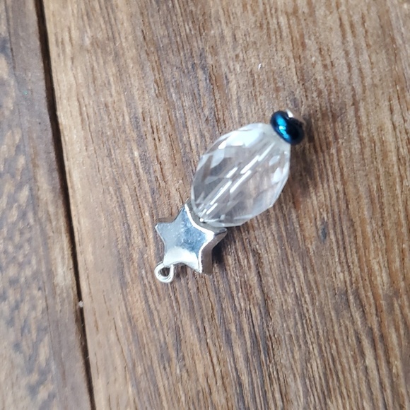 Star crystal pendant - Picture 1 of 2